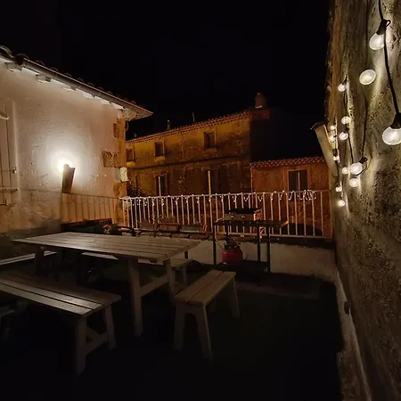 Maison De Village 18eme Siecle Familiale 3 *